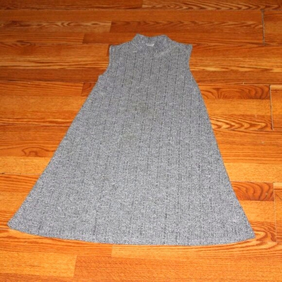 F&F Kids Sleeveless Knit Dress – Trendy Tween Minimalist Style – Size 16 (Childr - Picture 5 of 8